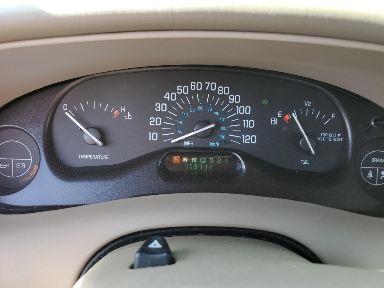 2005 BUICK Century