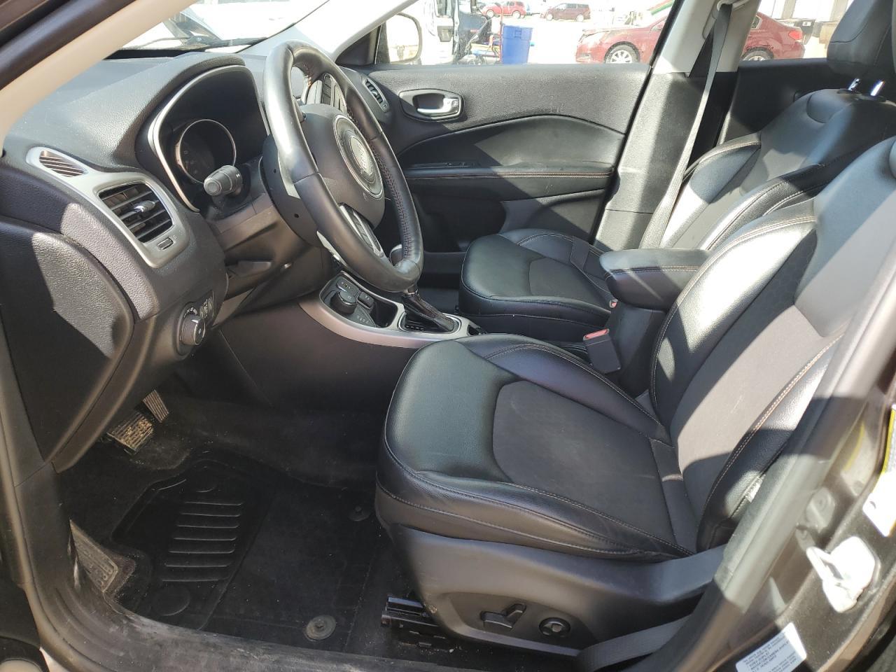 2017 JEEP Compass