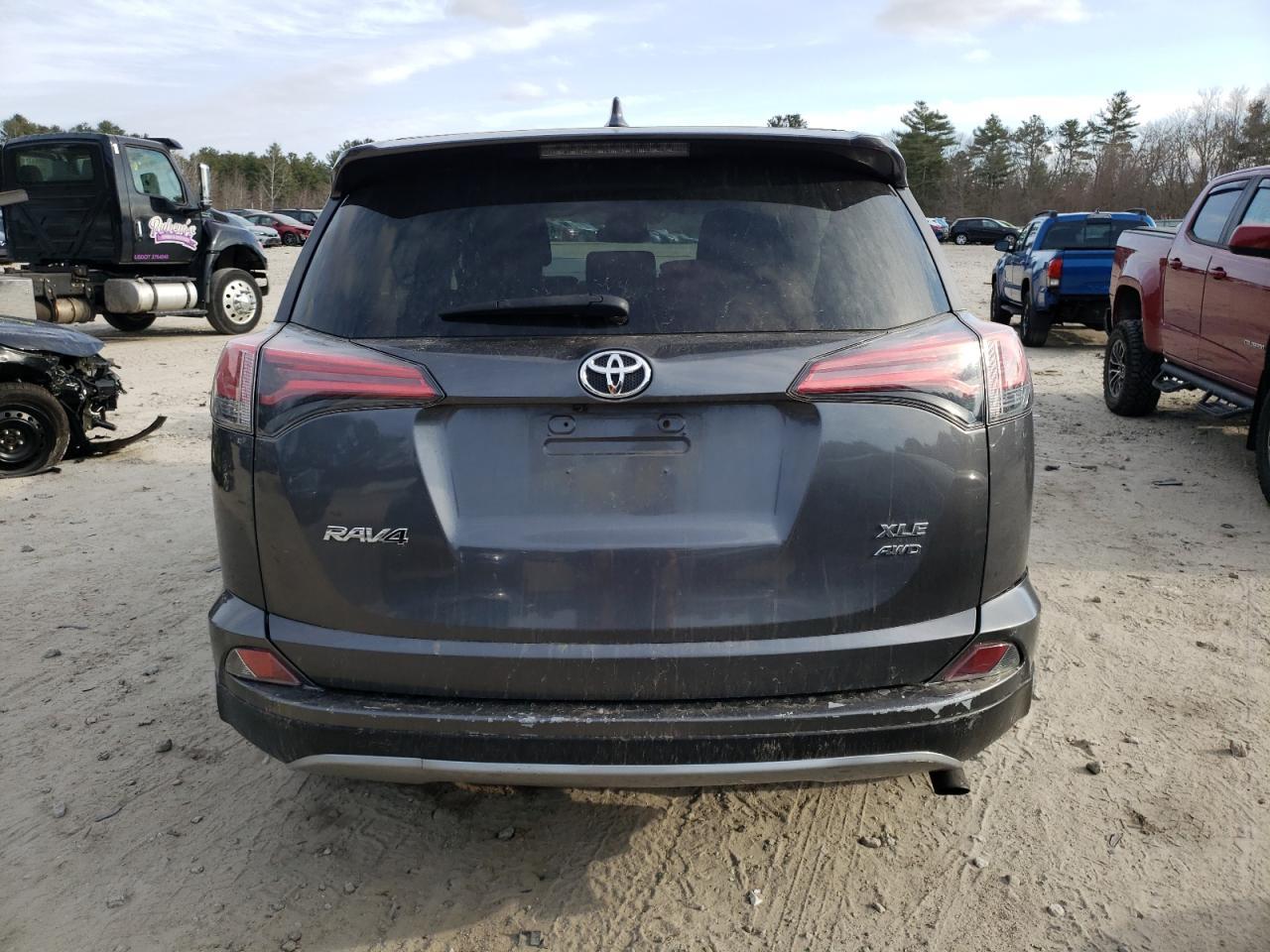 2018 TOYOTA RAV4