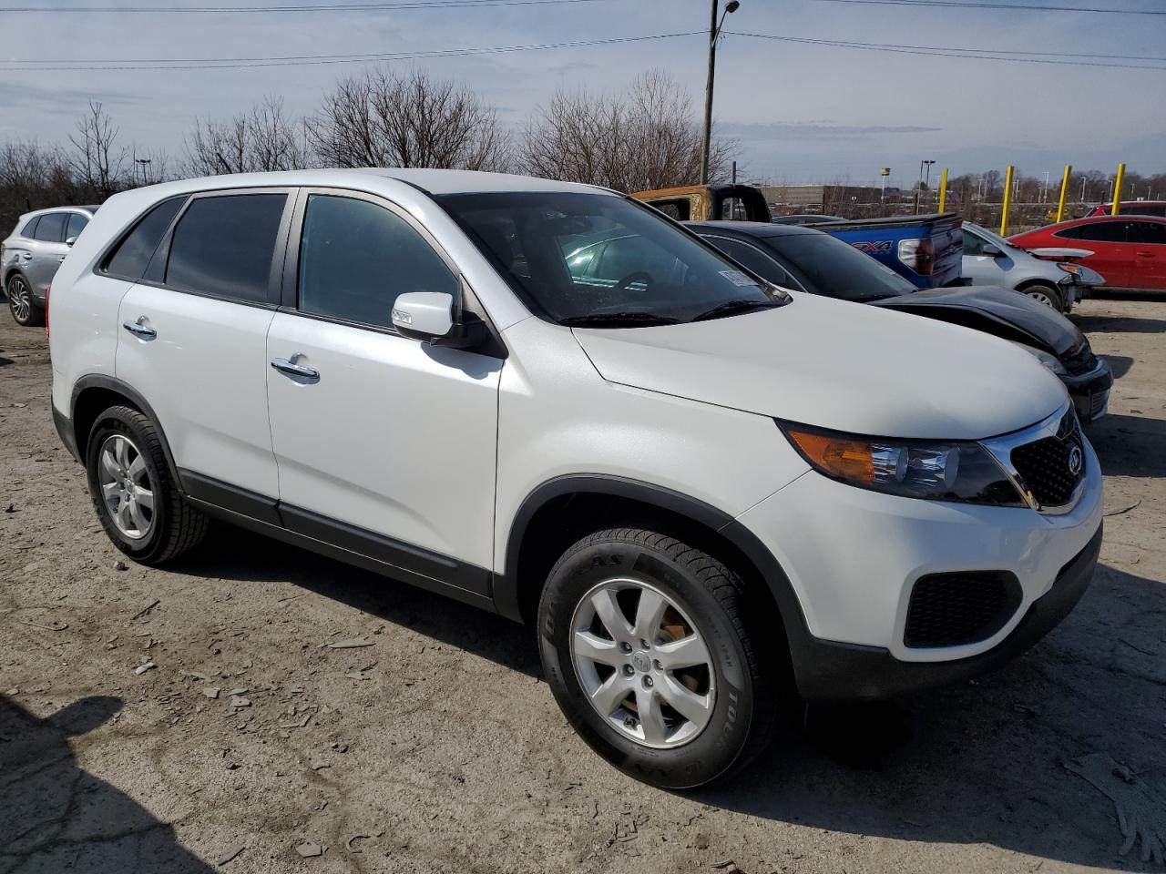 2013 KIA SORENTO