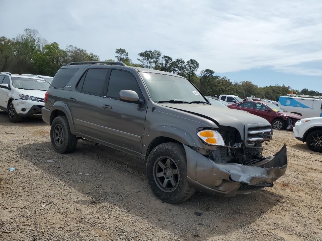 2003 TOYOTA Sequoia