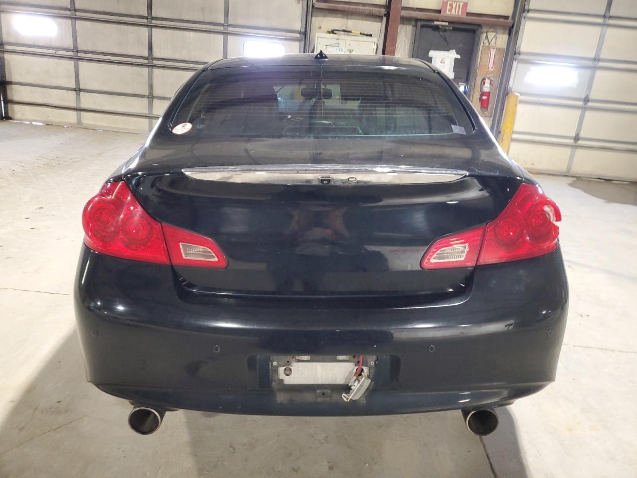 2012 INFINITI G37