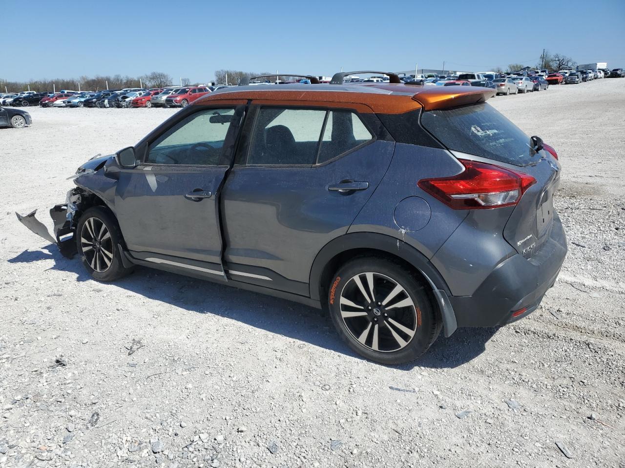 2019 NISSAN KICKS
