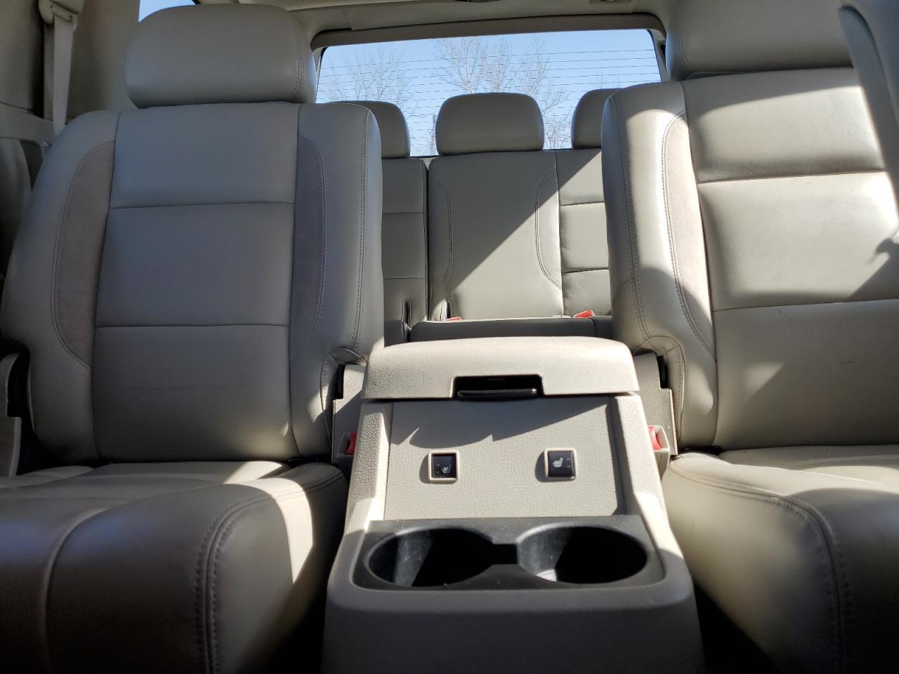 2009 CHRYSLER Aspen
