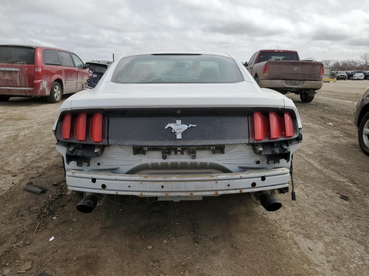 2015 FORD MUSTANG