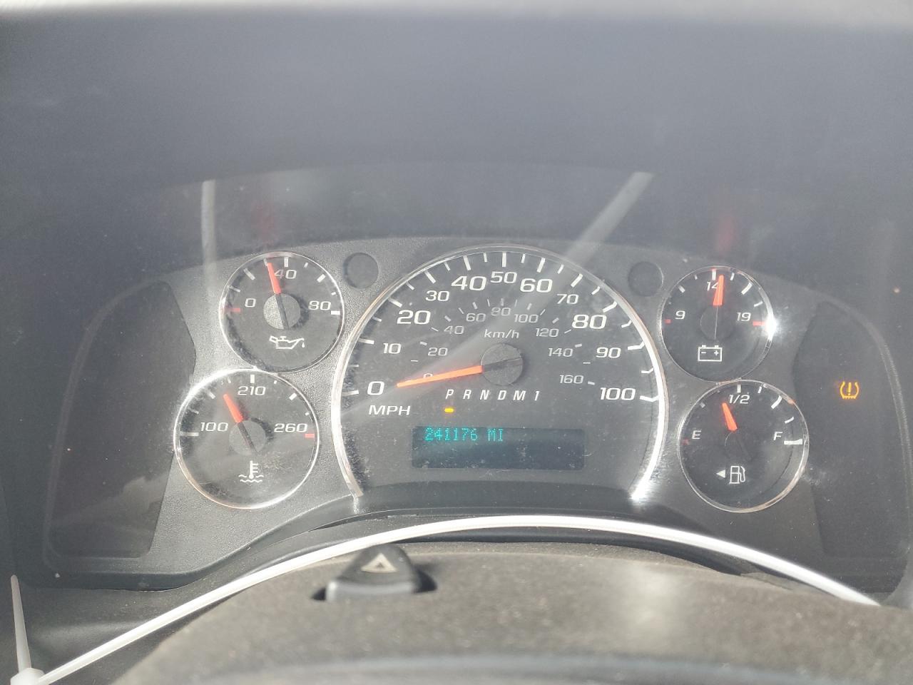 2011 CHEVROLET EXPRESS 2500