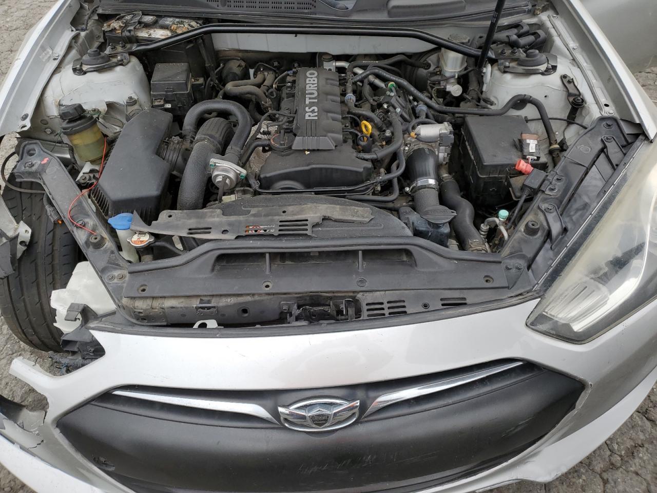 2013 HYUNDAI GENESIS