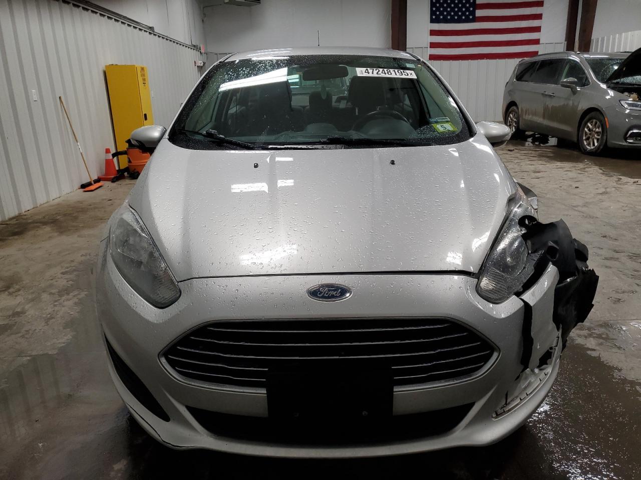 2015 FORD Fiesta