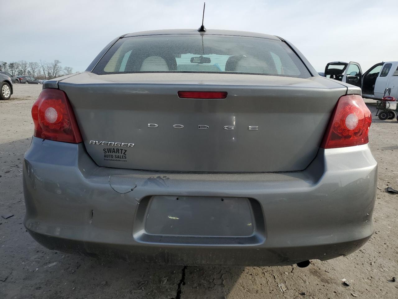 2011 DODGE Avenger
