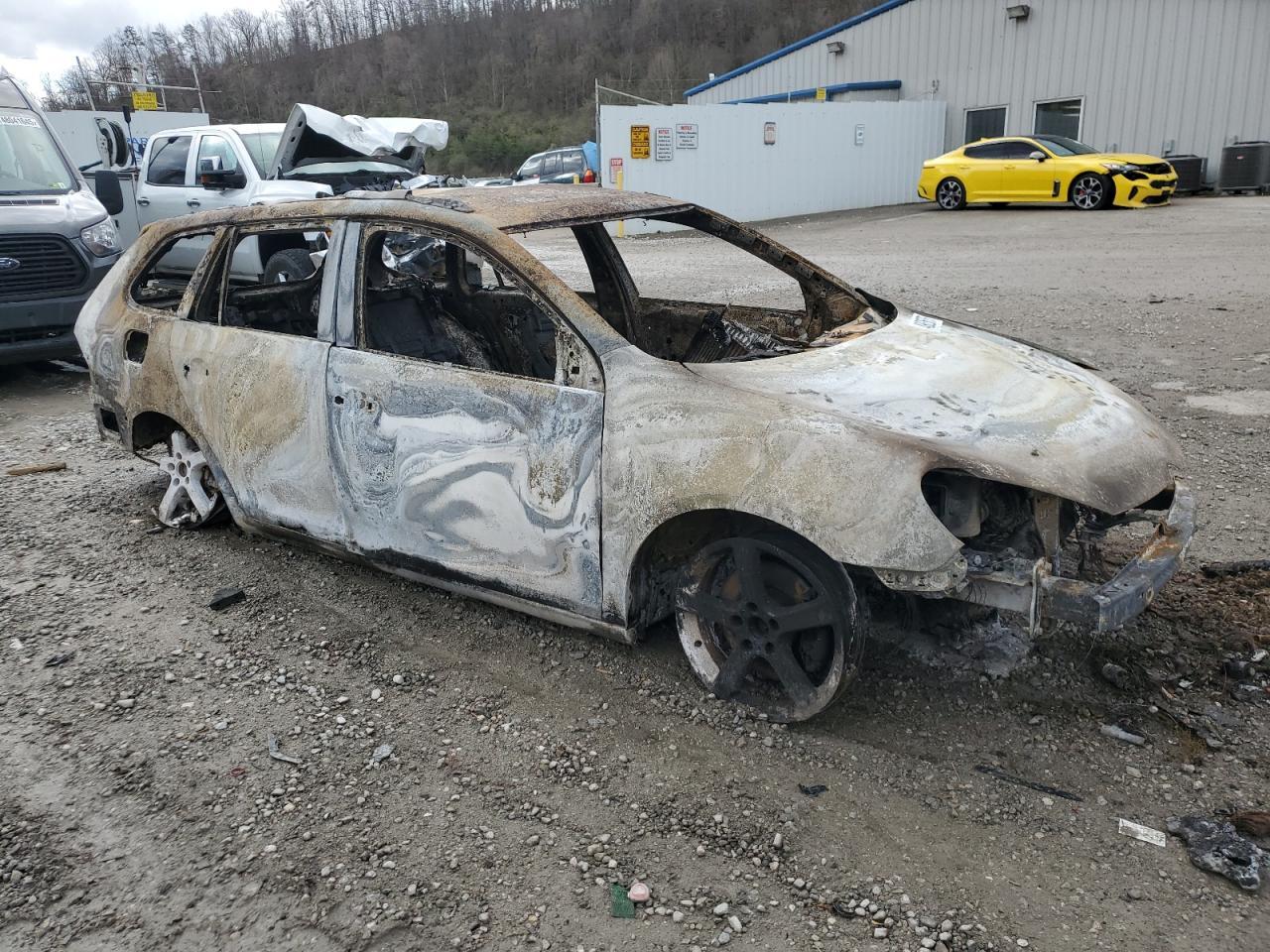 2011 VOLKSWAGEN JETTA
