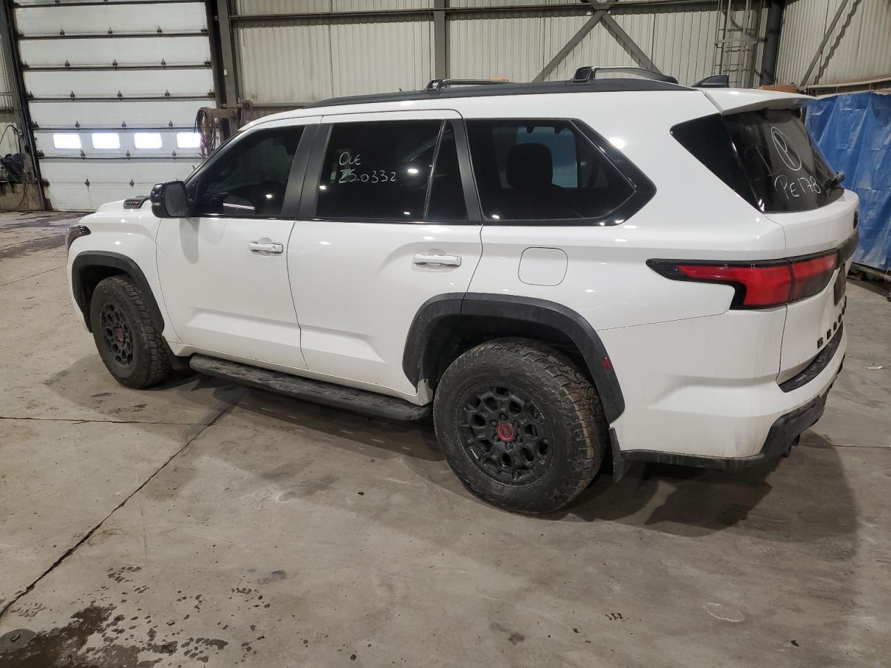 2024 TOYOTA Sequoia