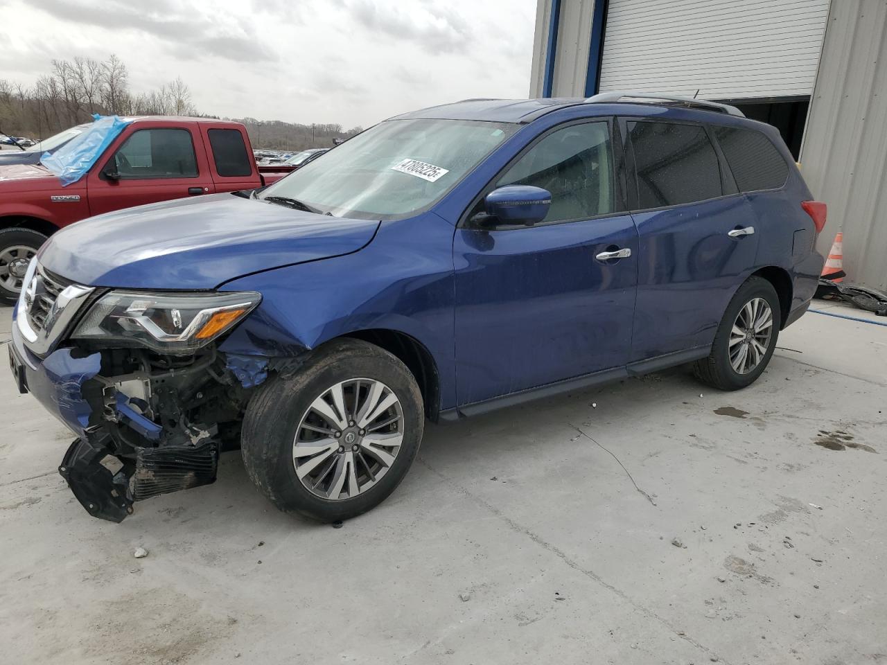 2018 NISSAN PATHFINDER