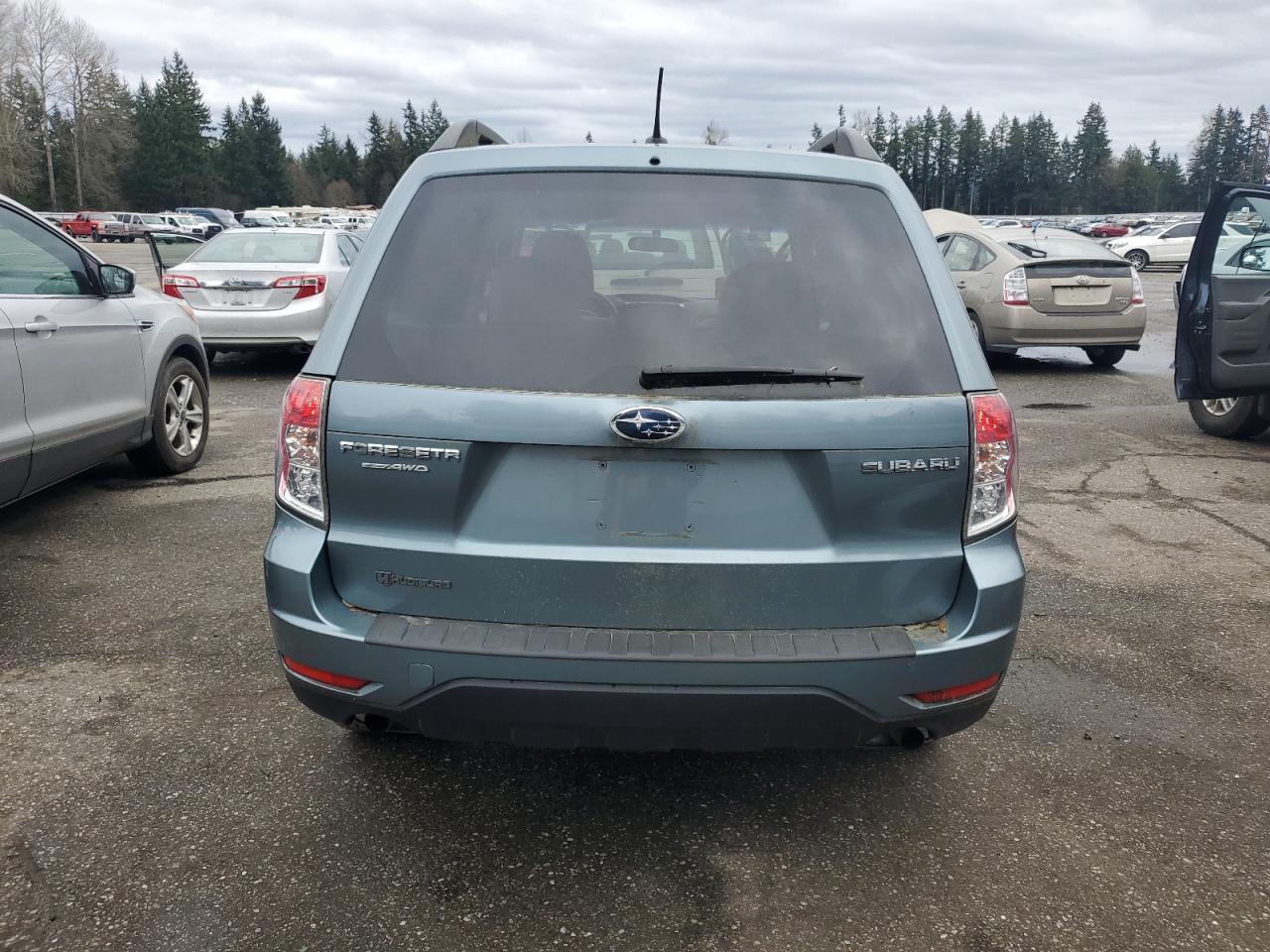 2011 SUBARU FORESTER