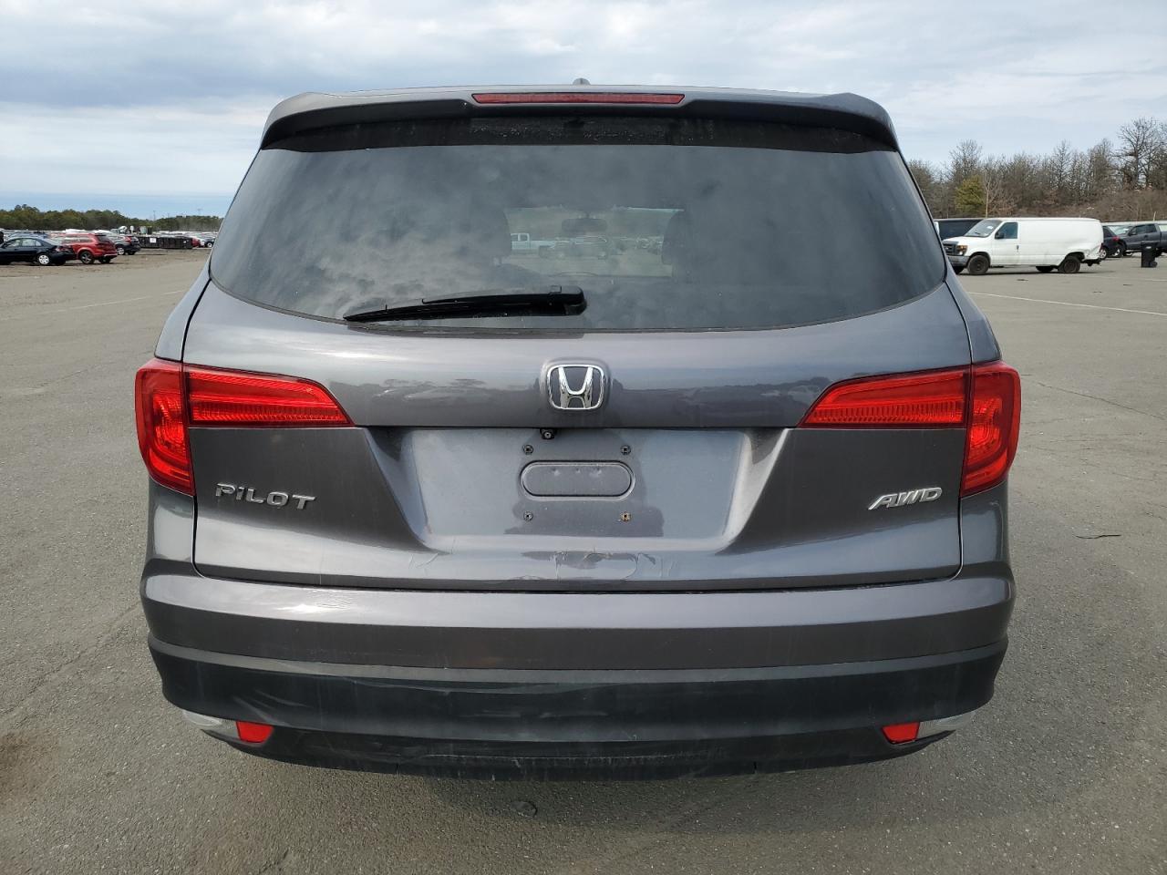 2017 HONDA PILOT