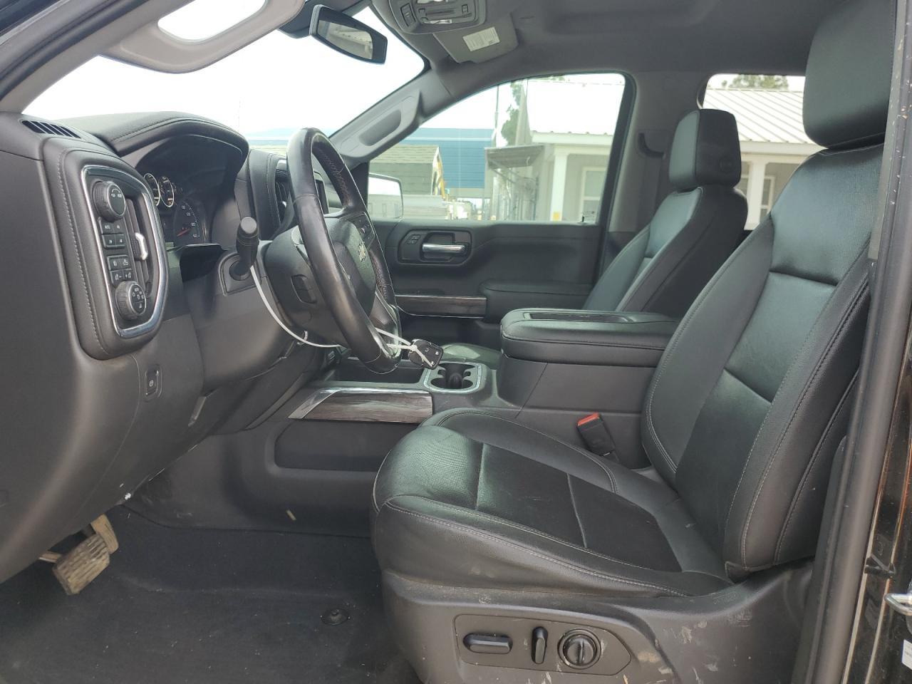 2021 CHEVROLET Silverado