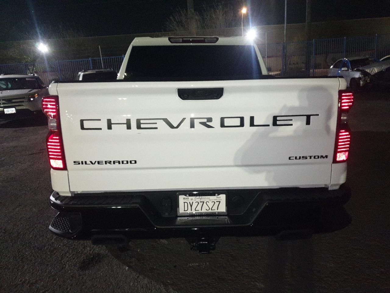 2025 CHEVROLET Silverado