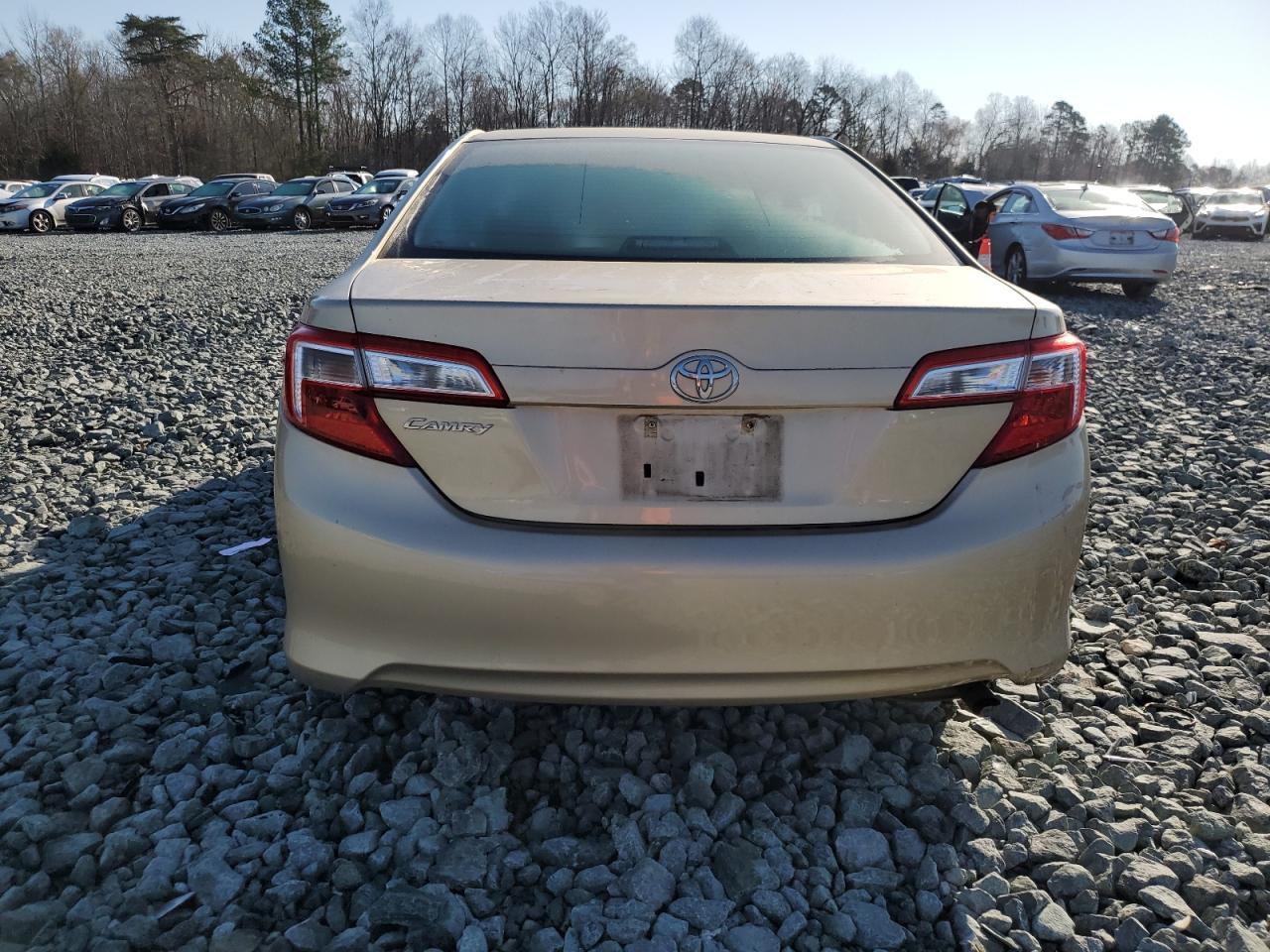 2012 TOYOTA CAMRY