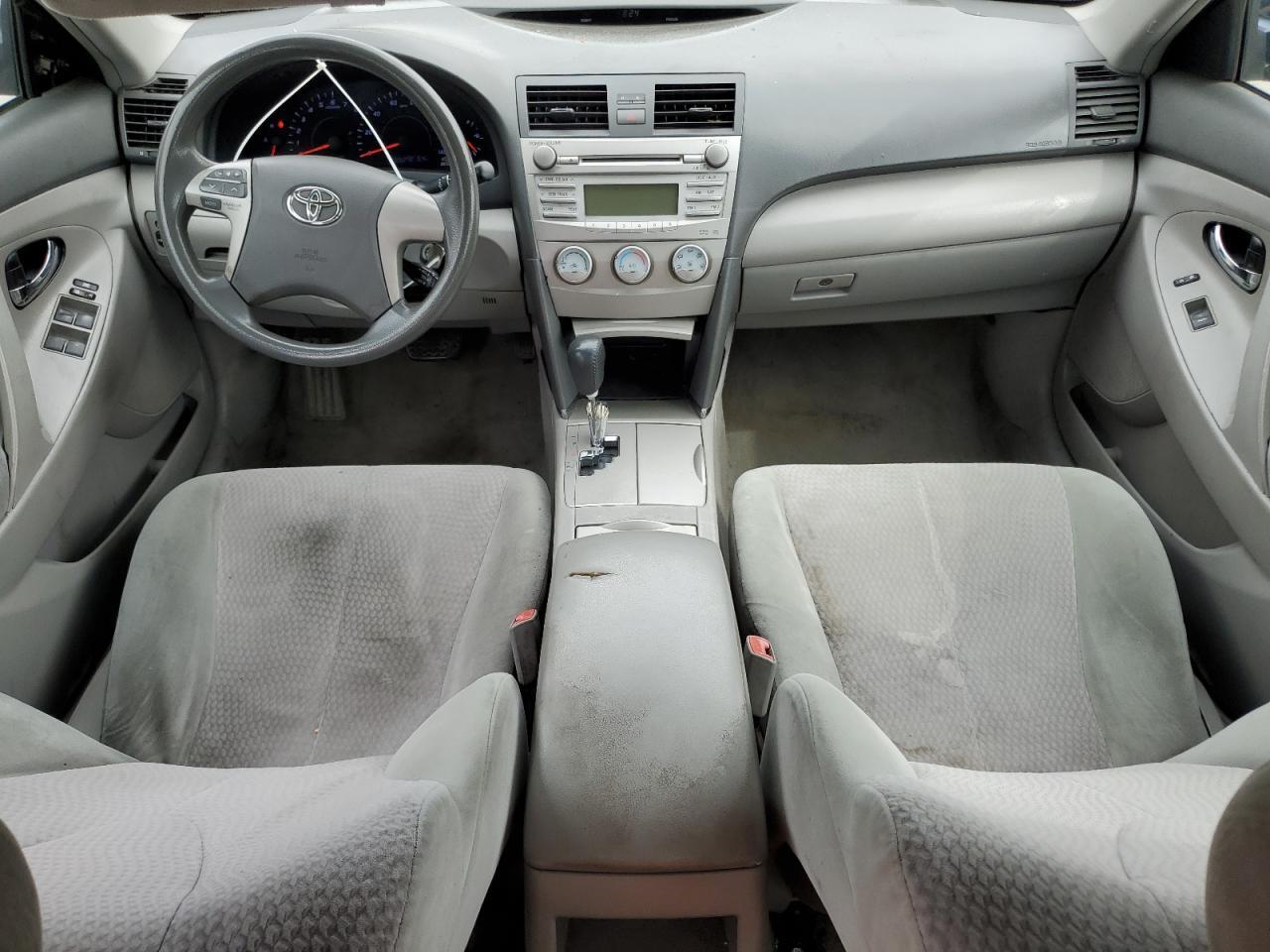 2011 TOYOTA CAMRY