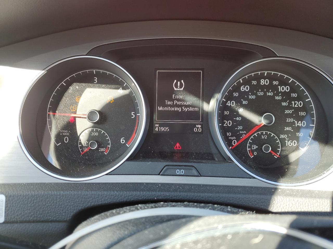 2015 VOLKSWAGEN GOLF