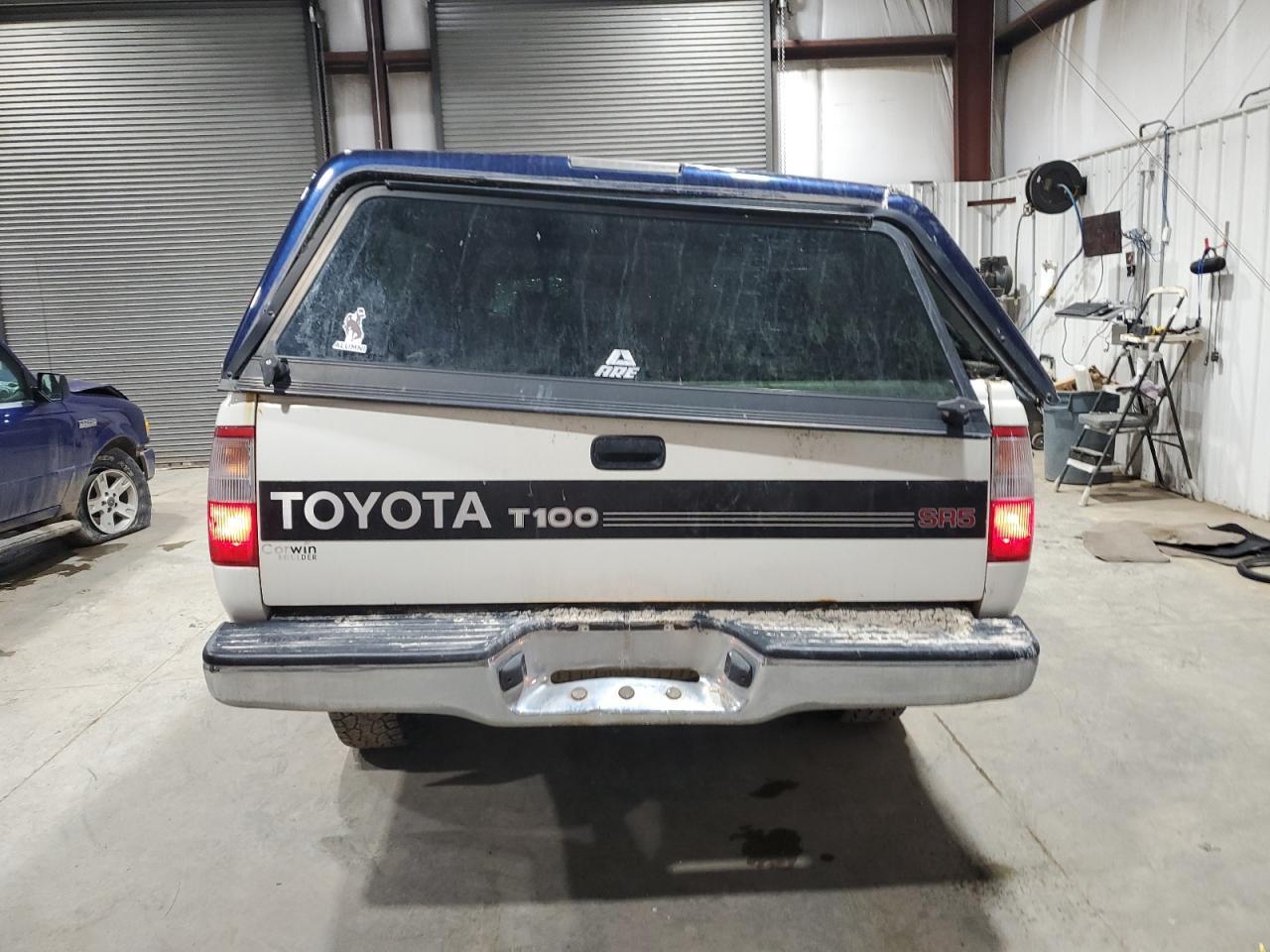 1998 TOYOTA T100