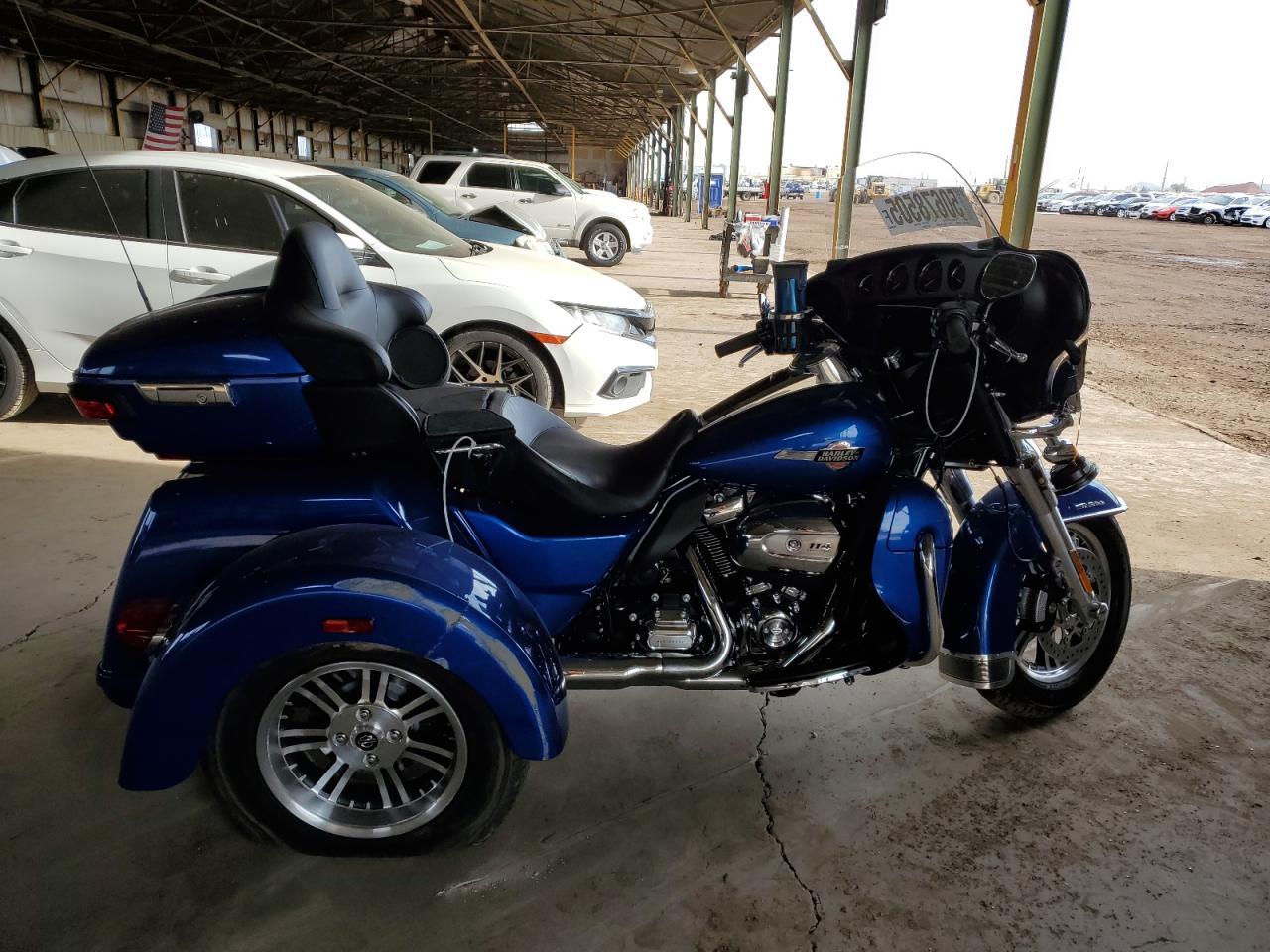 2024 HARLEY-DAVIDSON FLHTCUTG