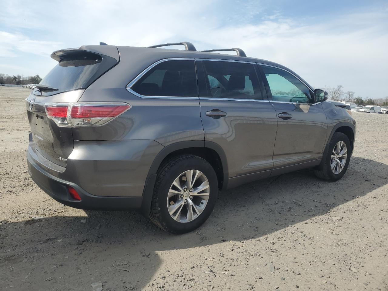 2015 TOYOTA HIGHLANDER