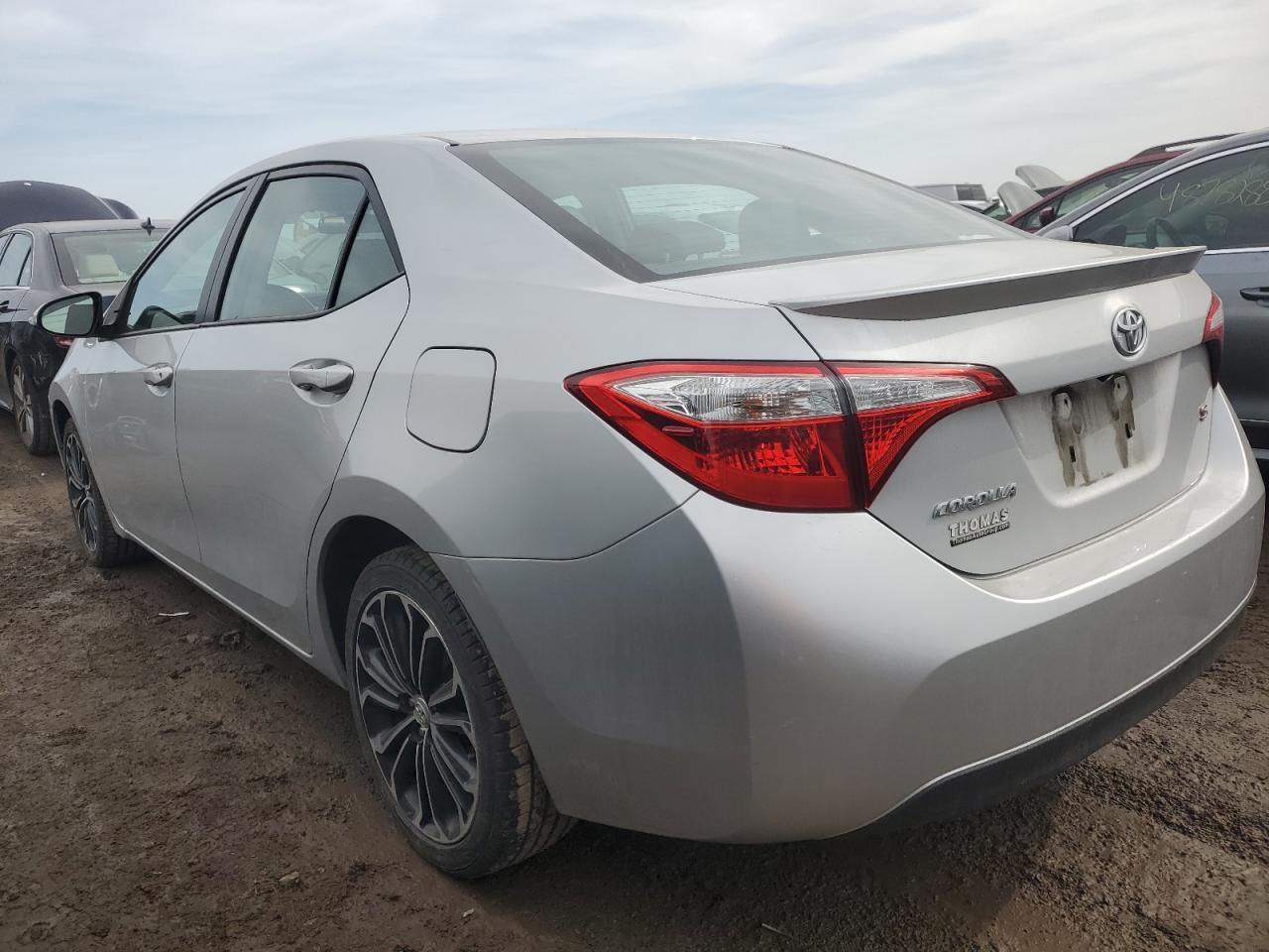 2015 TOYOTA COROLLA