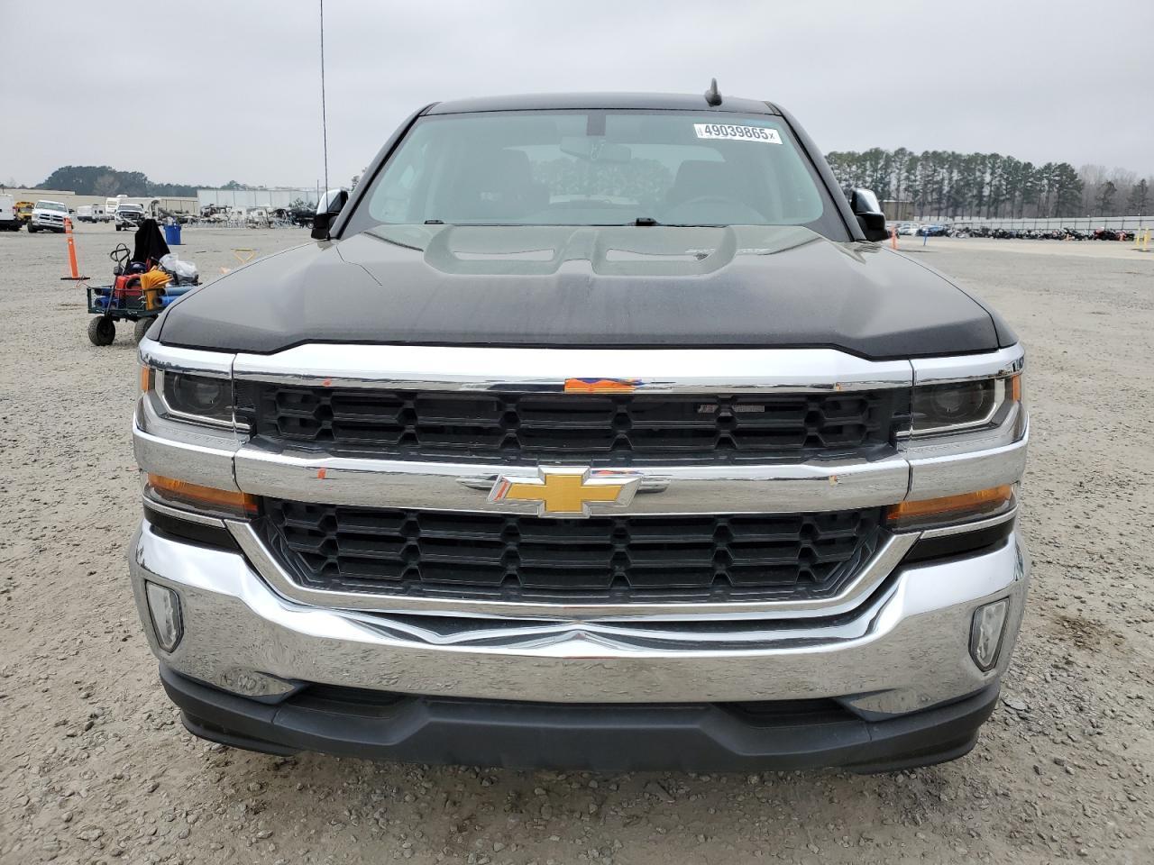 2018 CHEVROLET Silverado