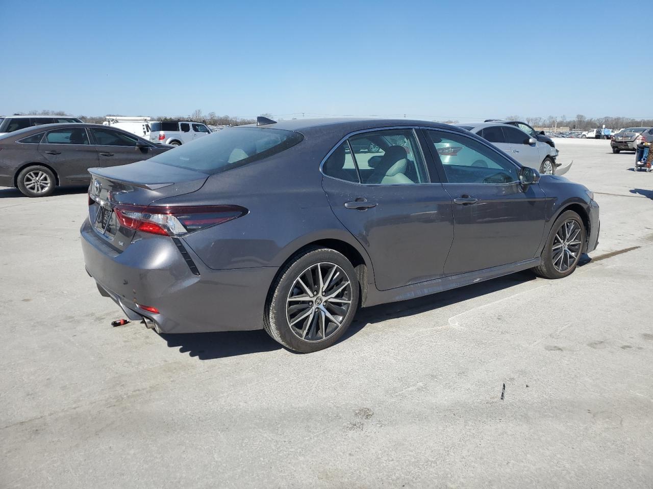2023 TOYOTA CAMRY