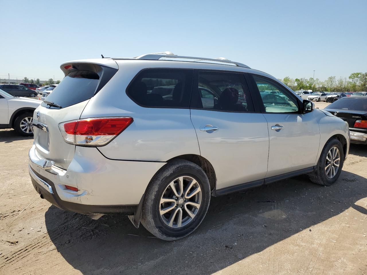 2016 NISSAN PATHFINDER