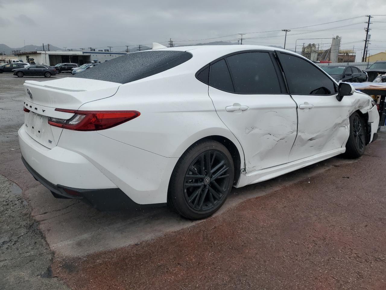 2025 TOYOTA CAMRY