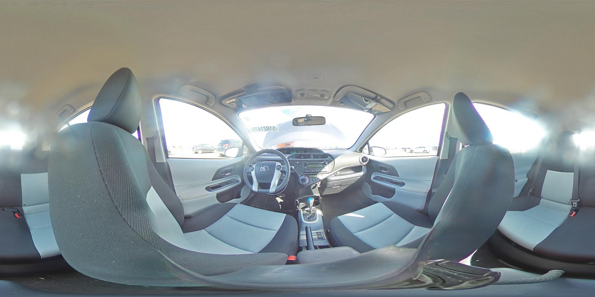 2013 TOYOTA PRIUS