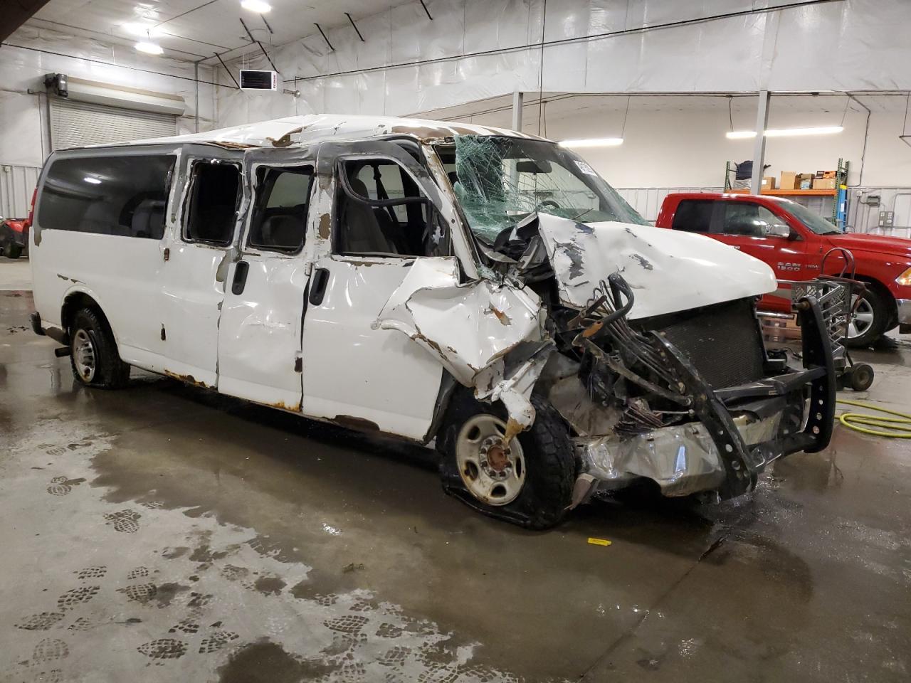 2009 CHEVROLET Express 3500