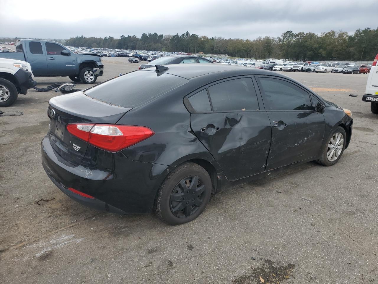 2015 KIA FORTE