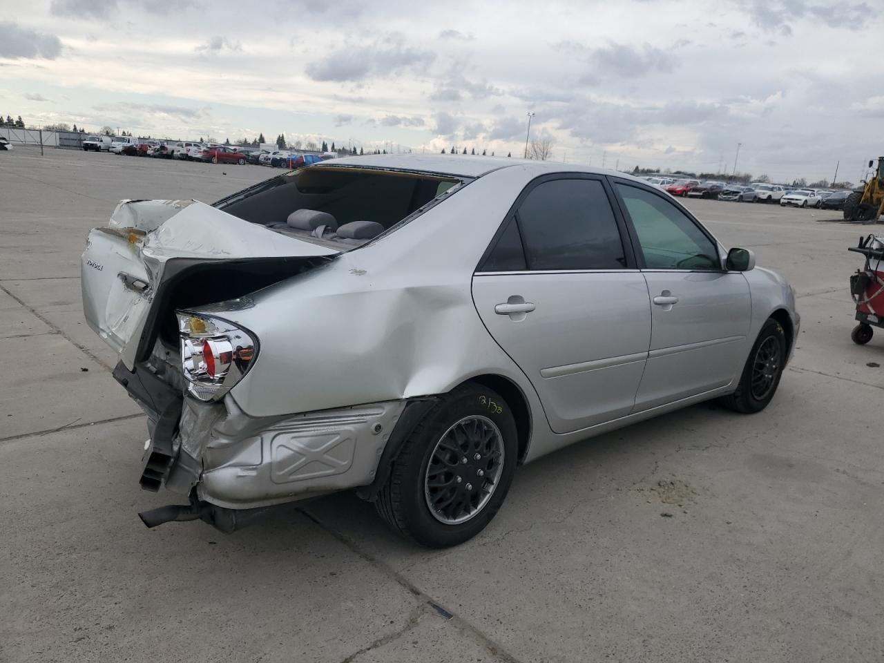 2005 TOYOTA CAMRY