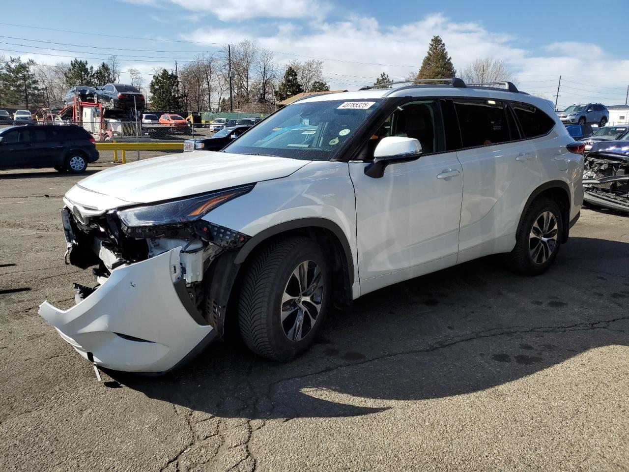 2022 TOYOTA HIGHLANDER