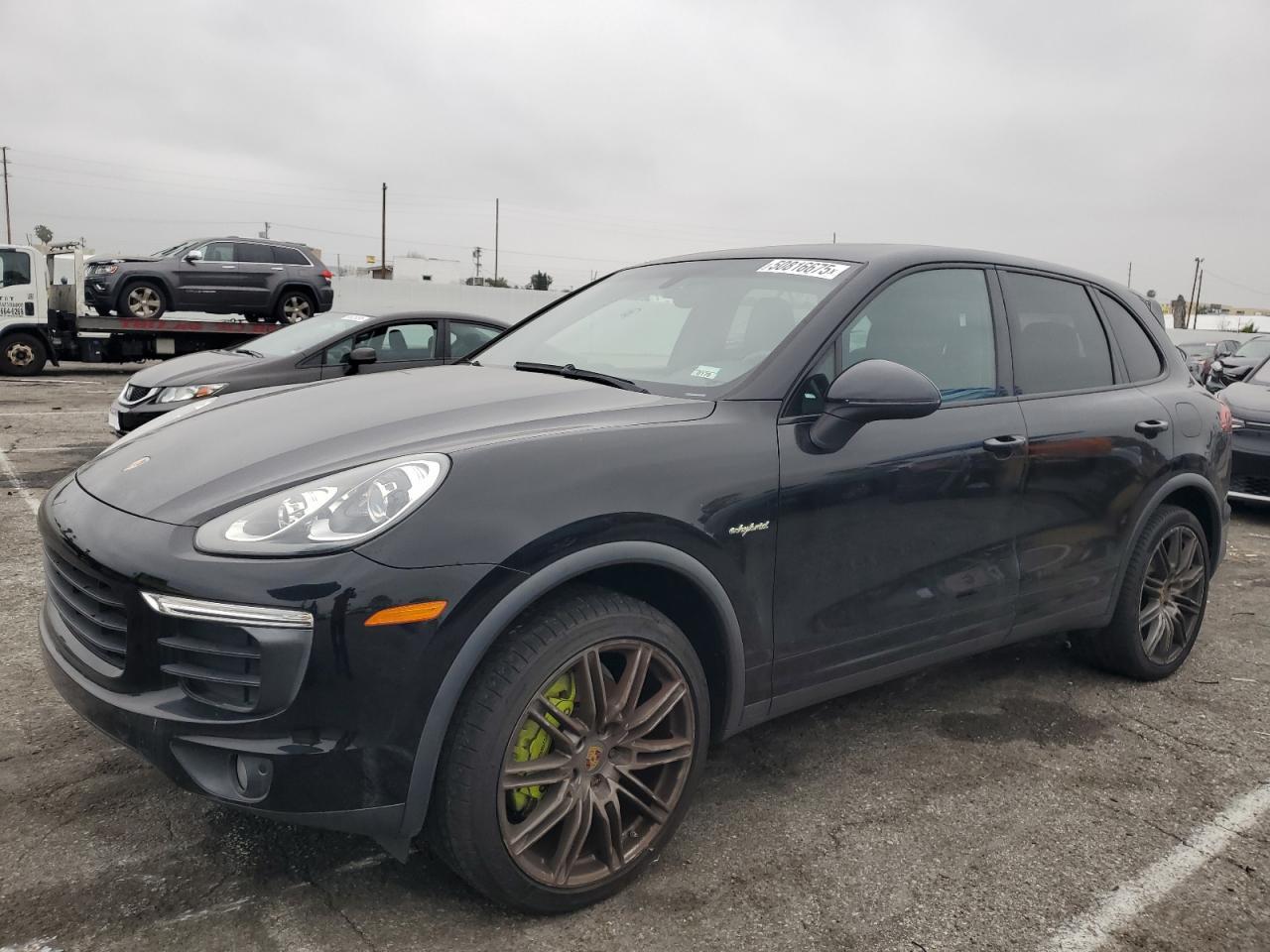 2015 PORSCHE CAYENNE