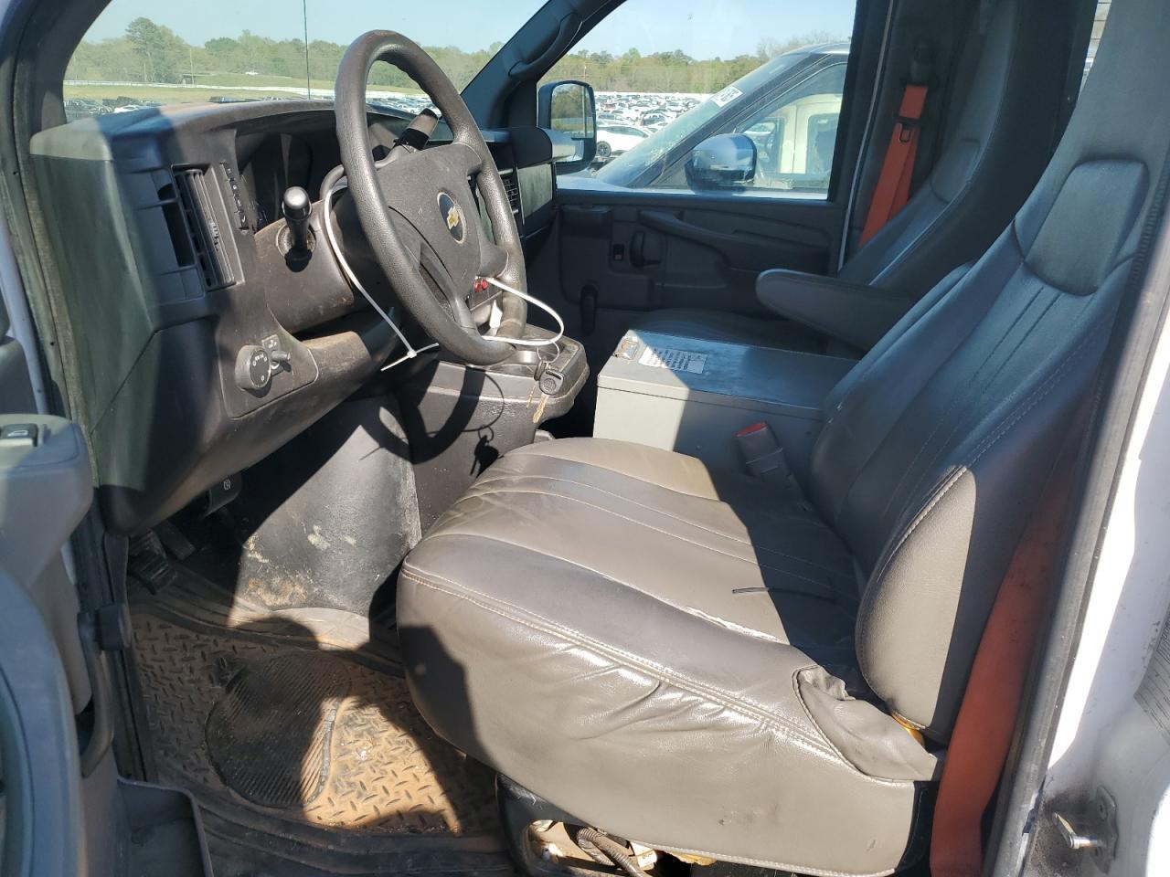 2013 CHEVROLET EXPRESS 2500