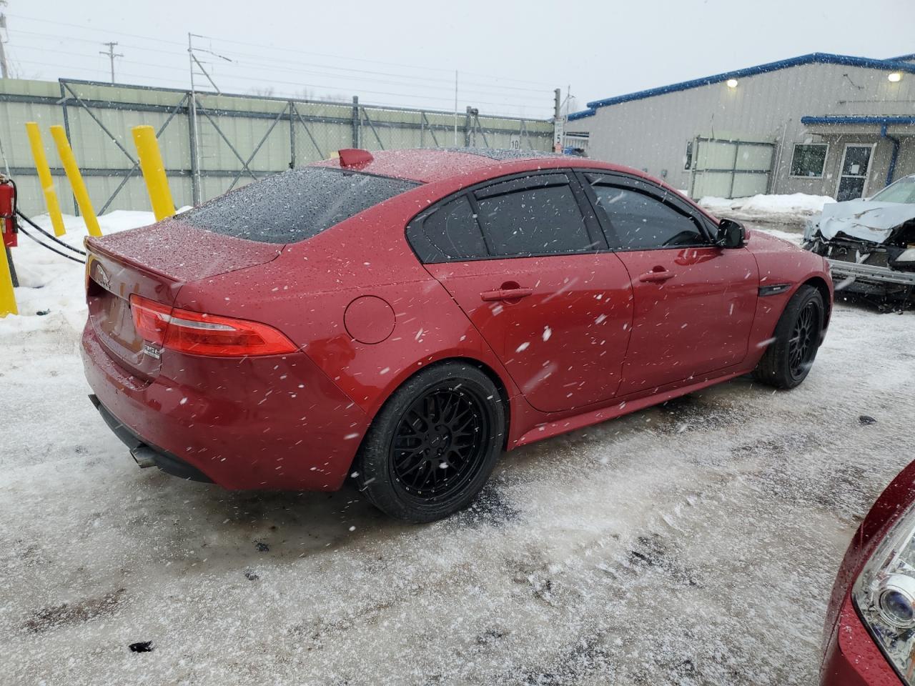 2017 JAGUAR XE