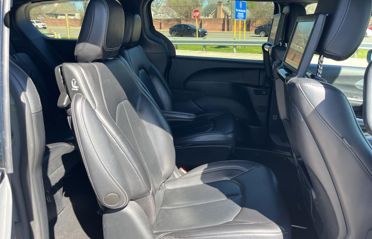 2022 CHRYSLER Pacifica