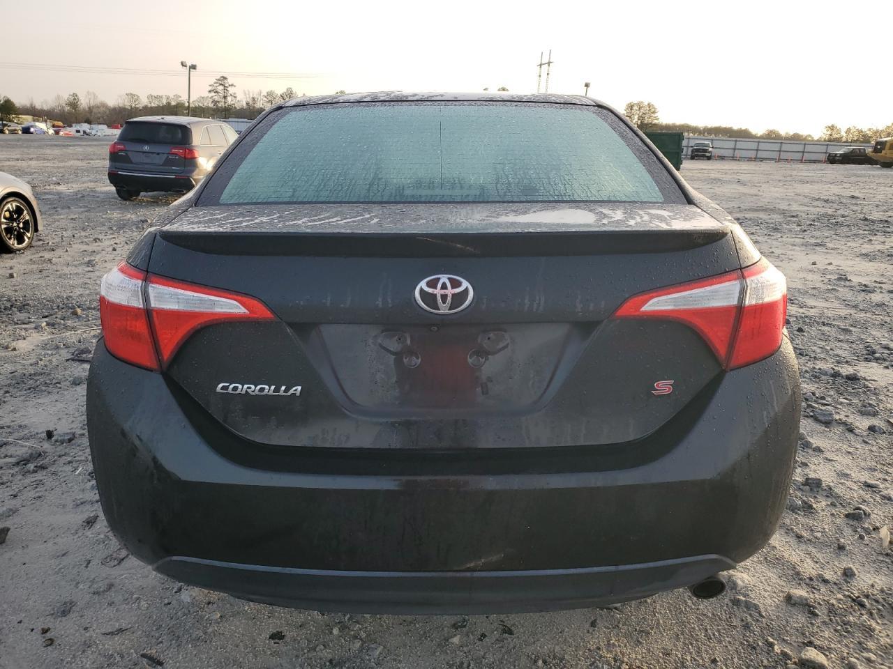 2015 TOYOTA COROLLA