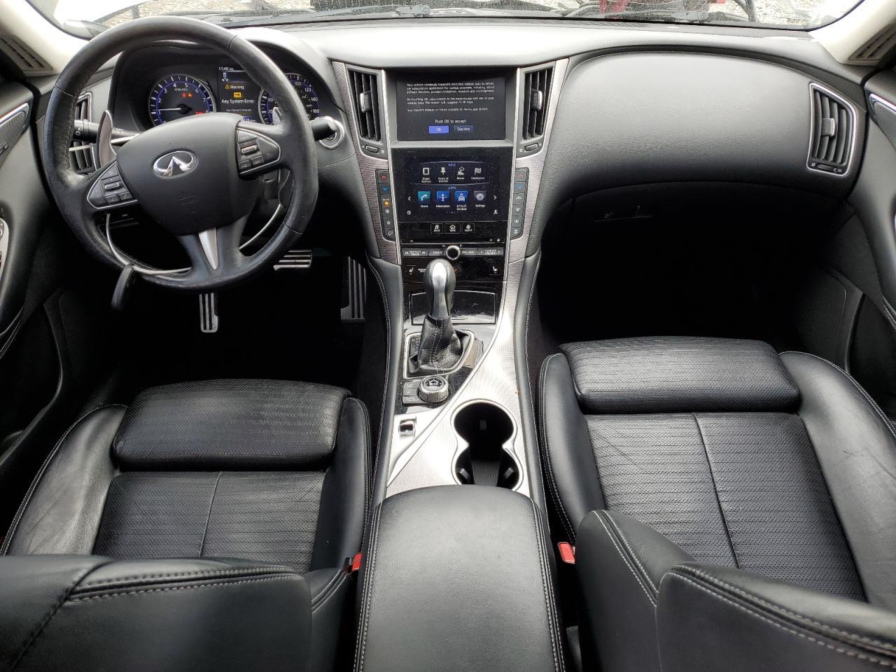 2016 INFINITI Q50