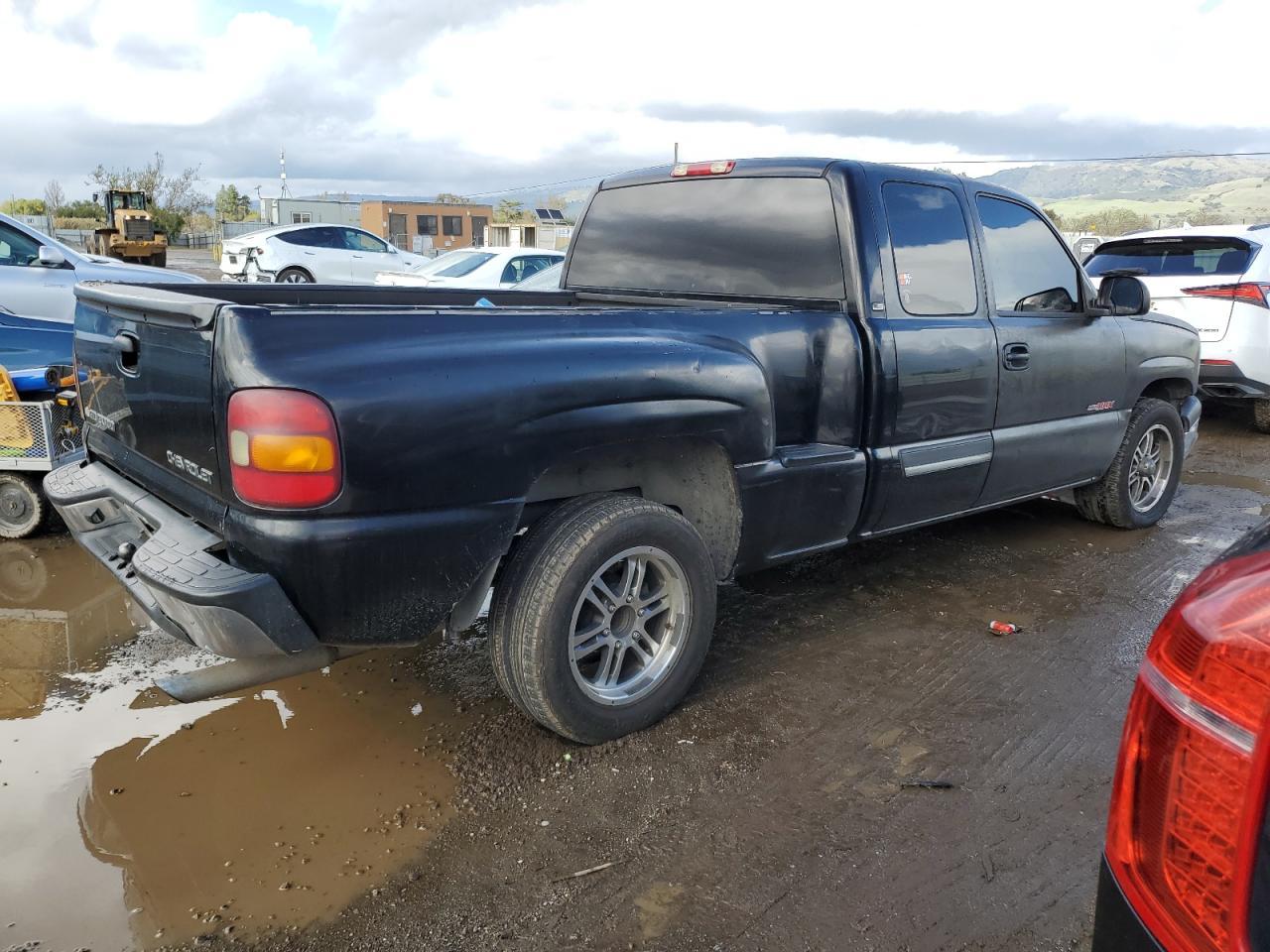 2003 CHEVROLET Silverado