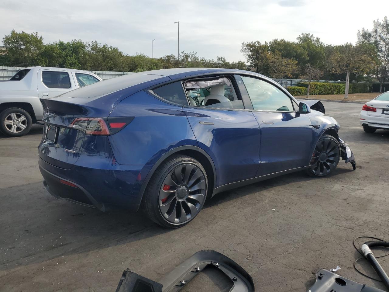 2022 TESLA MODEL Y