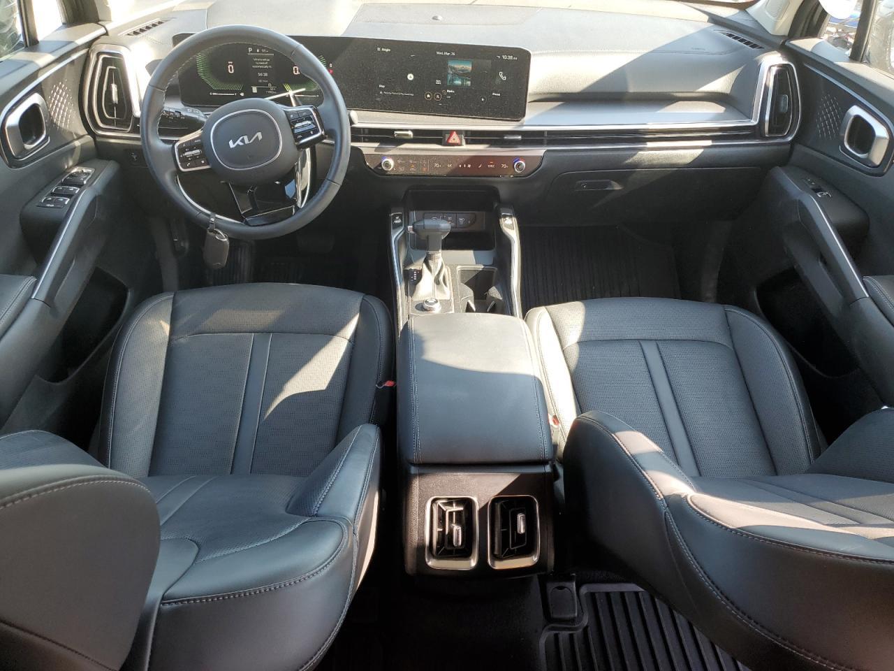 2024 KIA SORENTO