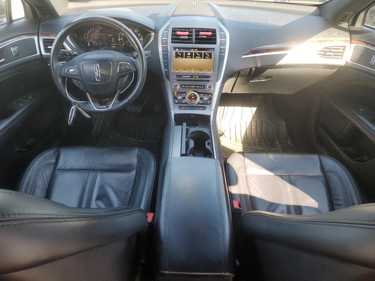 2017 LINCOLN MKZ