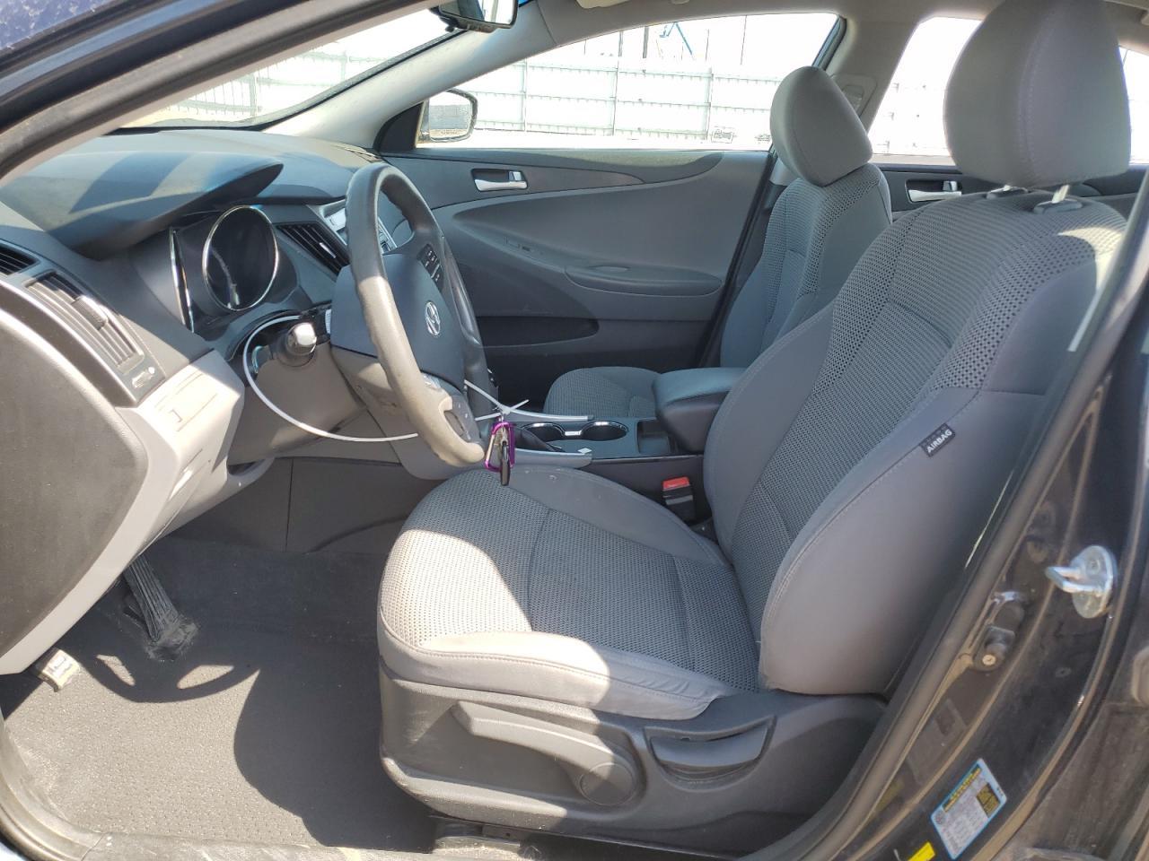 2012 HYUNDAI SONATA