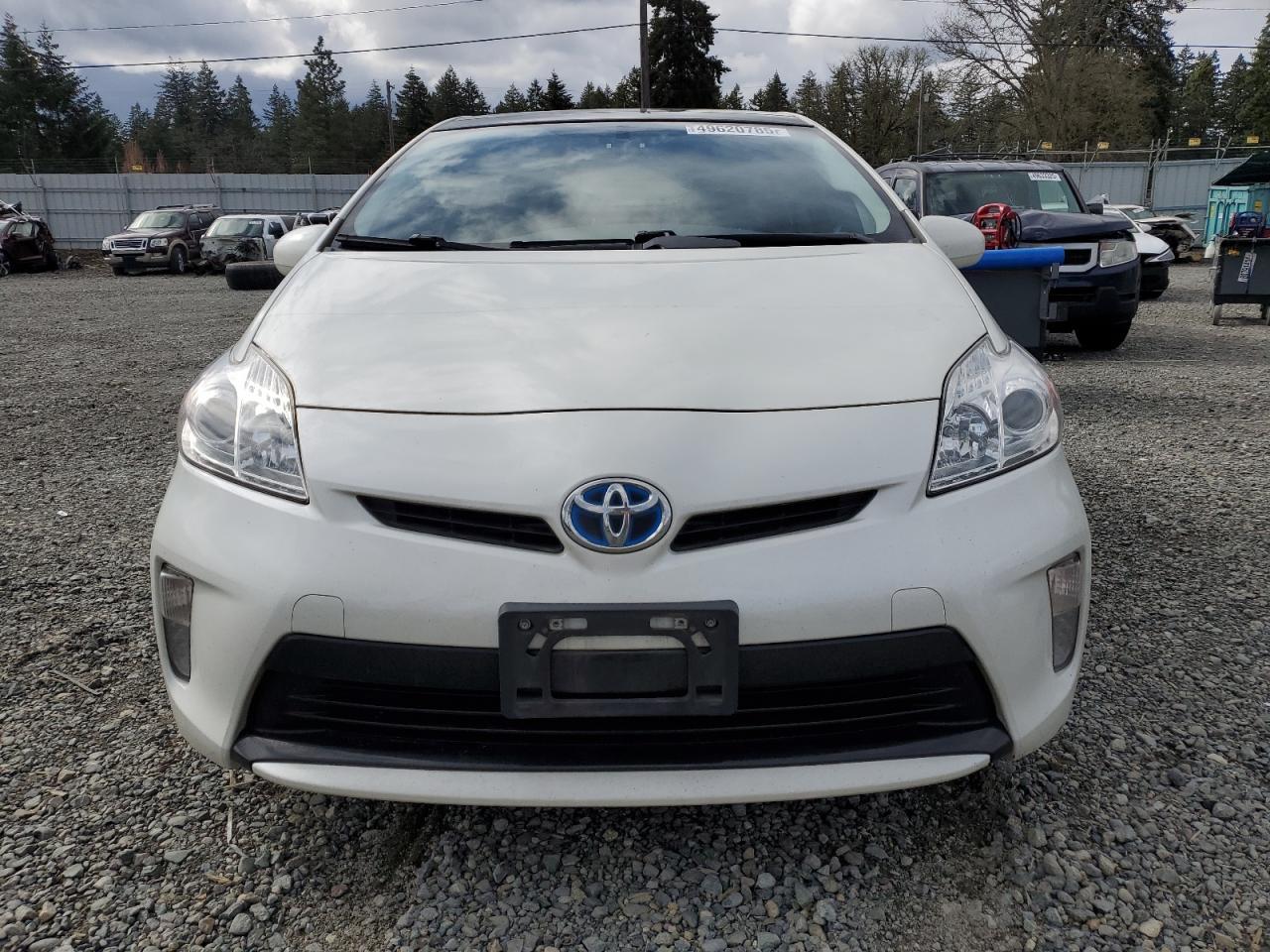 2015 TOYOTA PRIUS