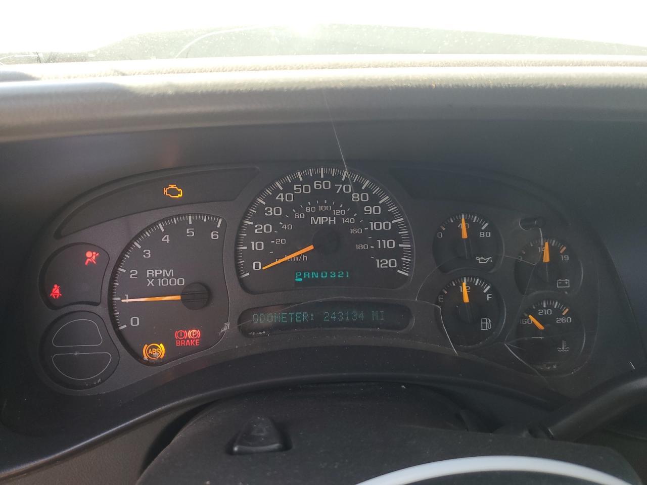 2004 CHEVROLET Silverado