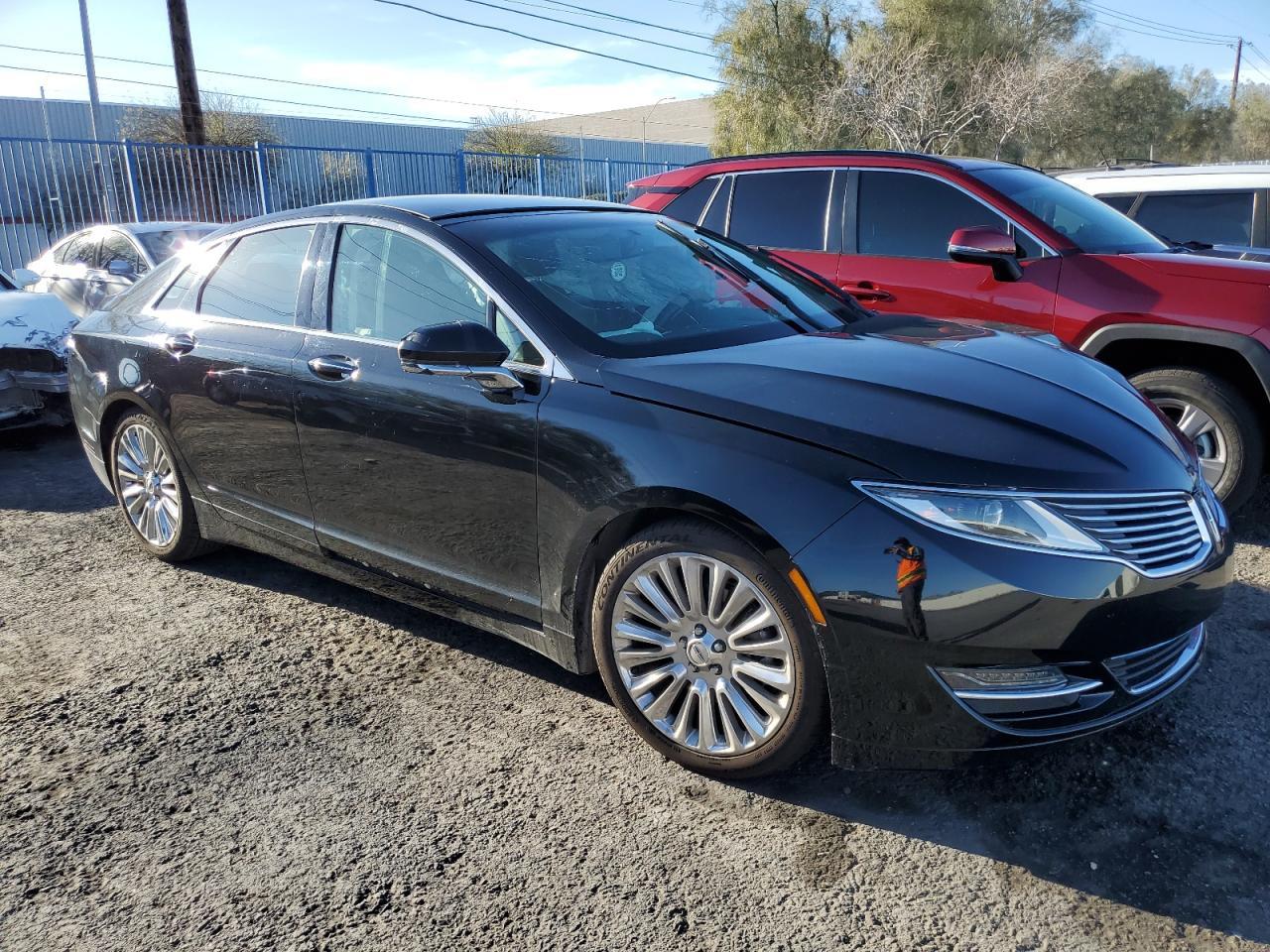2016 LINCOLN MKZ